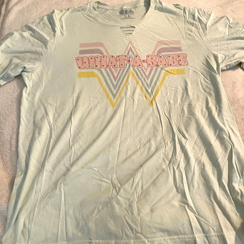 Limited edition what-a-babe tee (Whataburger Merch) new without tags
